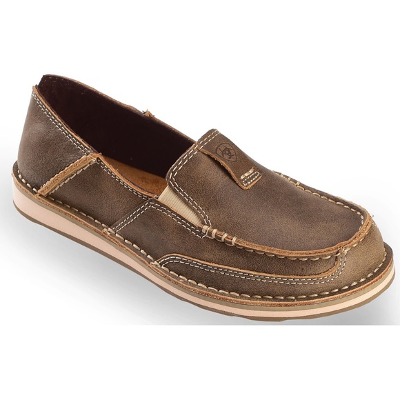 Ariat Cruisers • Vintage Bombers - Picture 1 of 8